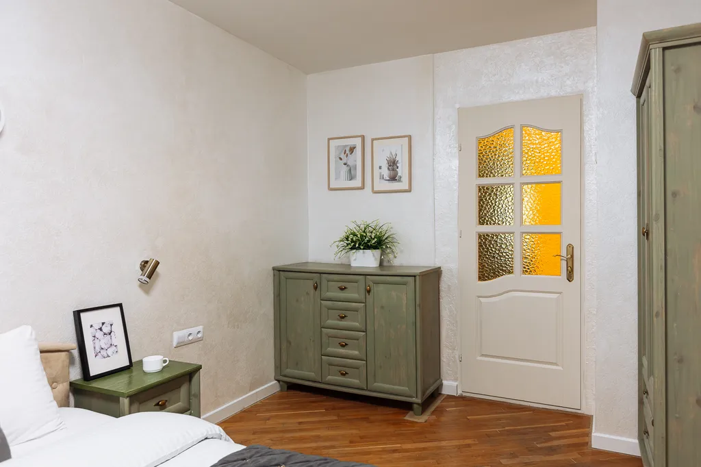 Рядом с Верхним озером и Музеем янтаря