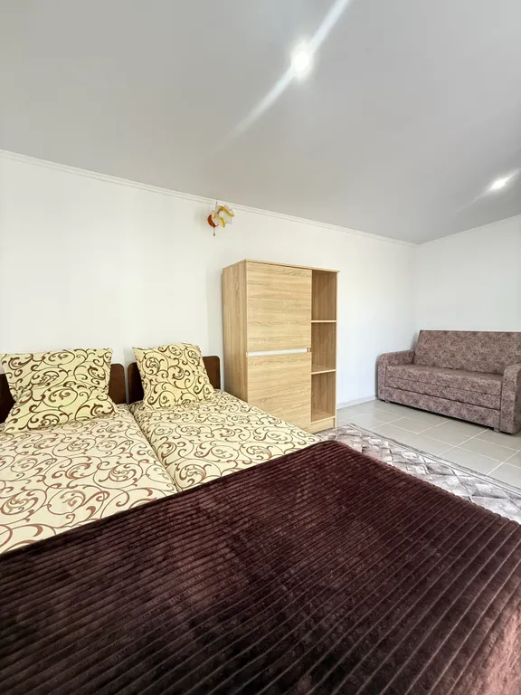 Номер в 2 минутах от моря