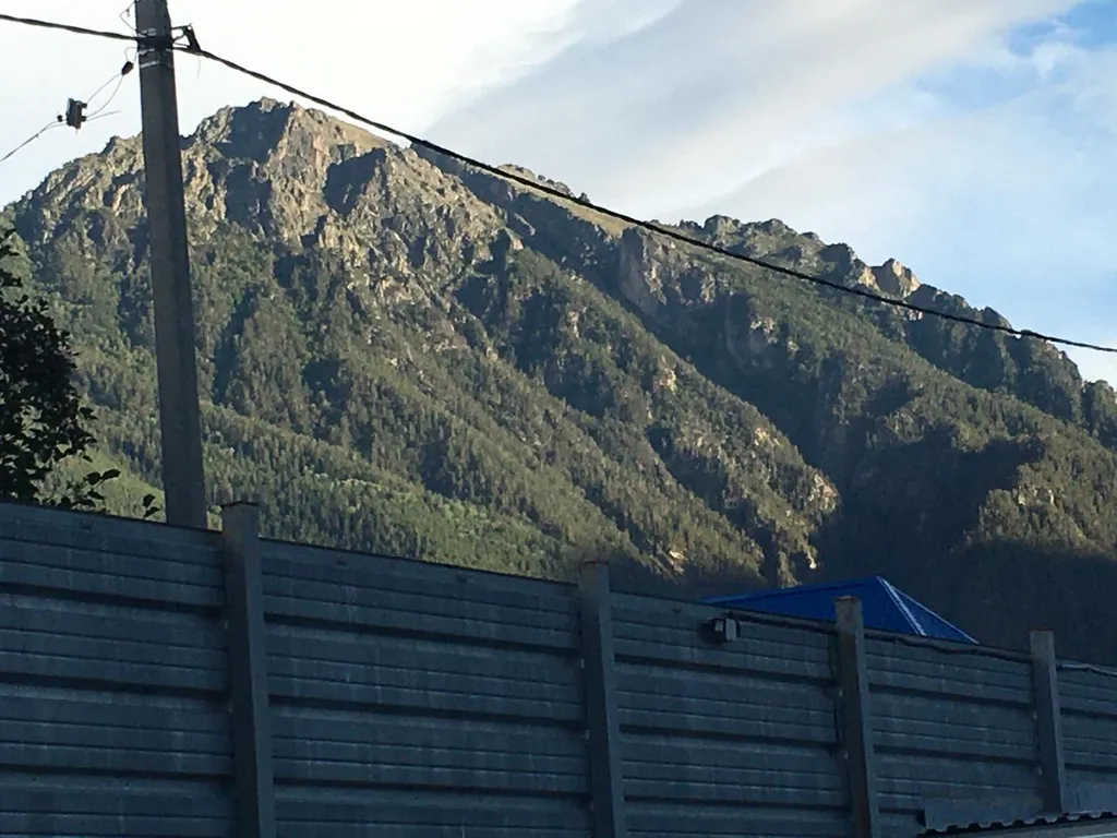 Шале у реки