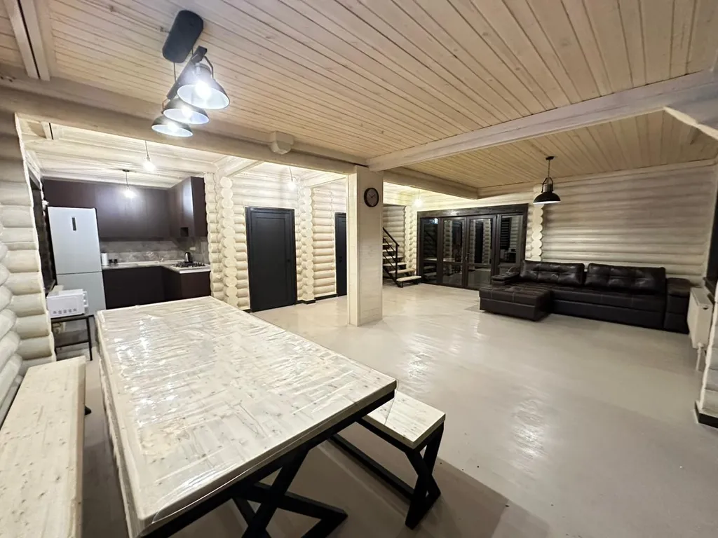 Дача из сруба в Барзикау рядом с Верхним Фиагдоном с бассейном