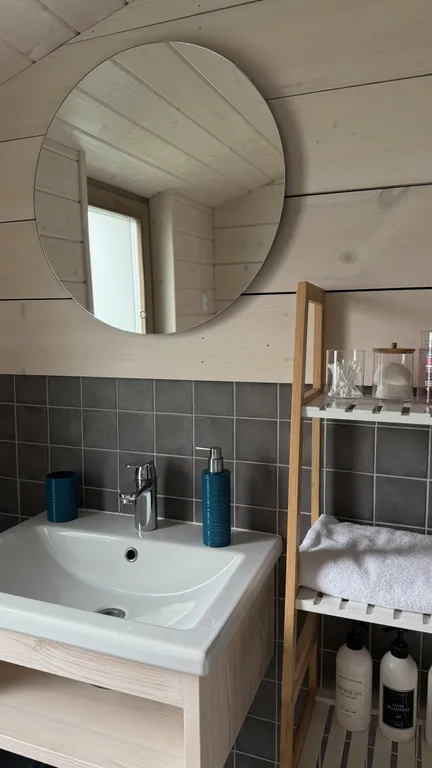 Панорамный дом с камином в престижном поселке