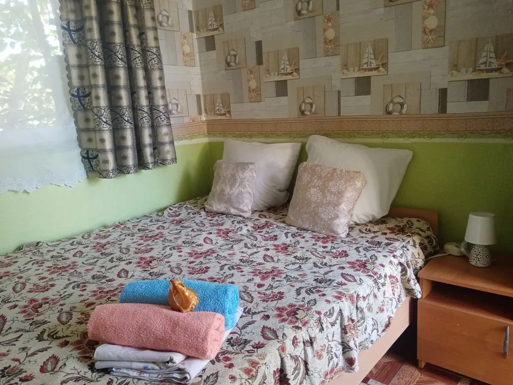 Квартира Комната — аренда посуточно в Штормовое