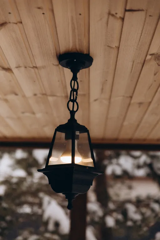 Большой дом с душой у соснового леса