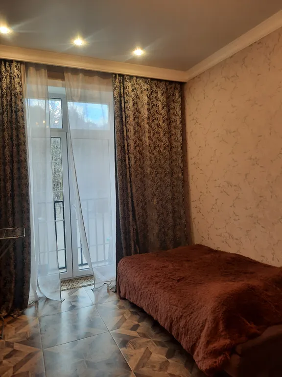 Уютные апартаменты в лесу рядом с озером и морем