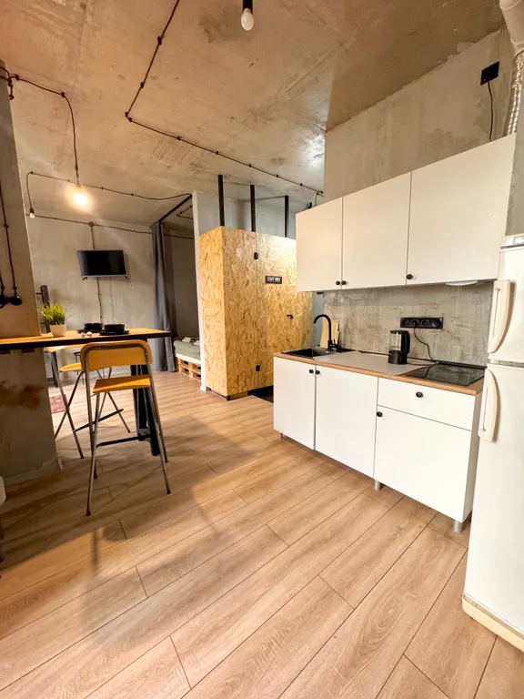 Уютная дизайнерская студия лофт