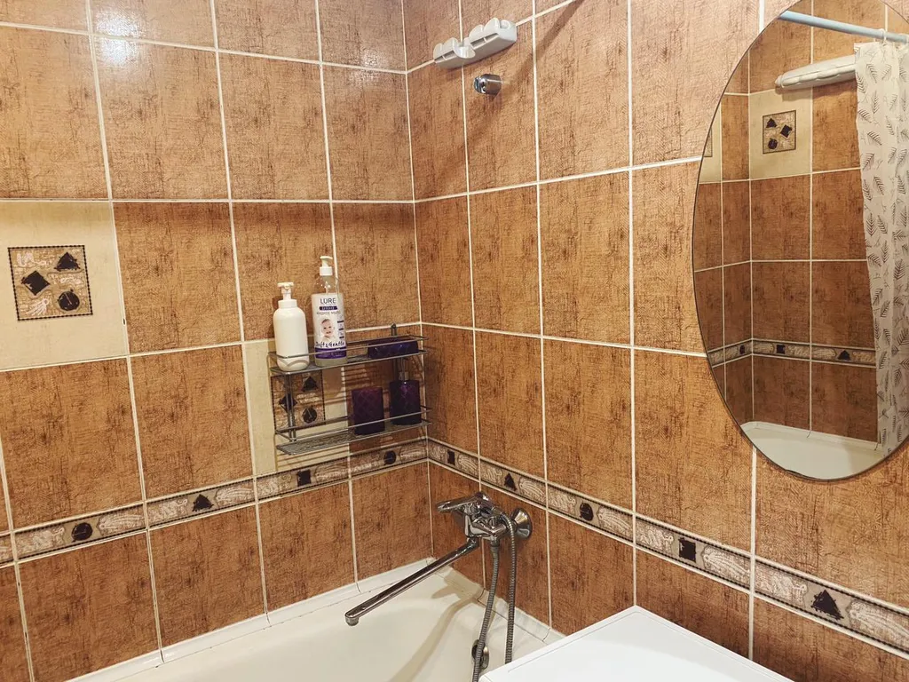 Квартира Уютная квартира напротив ТРЦ Планета — Красноярск