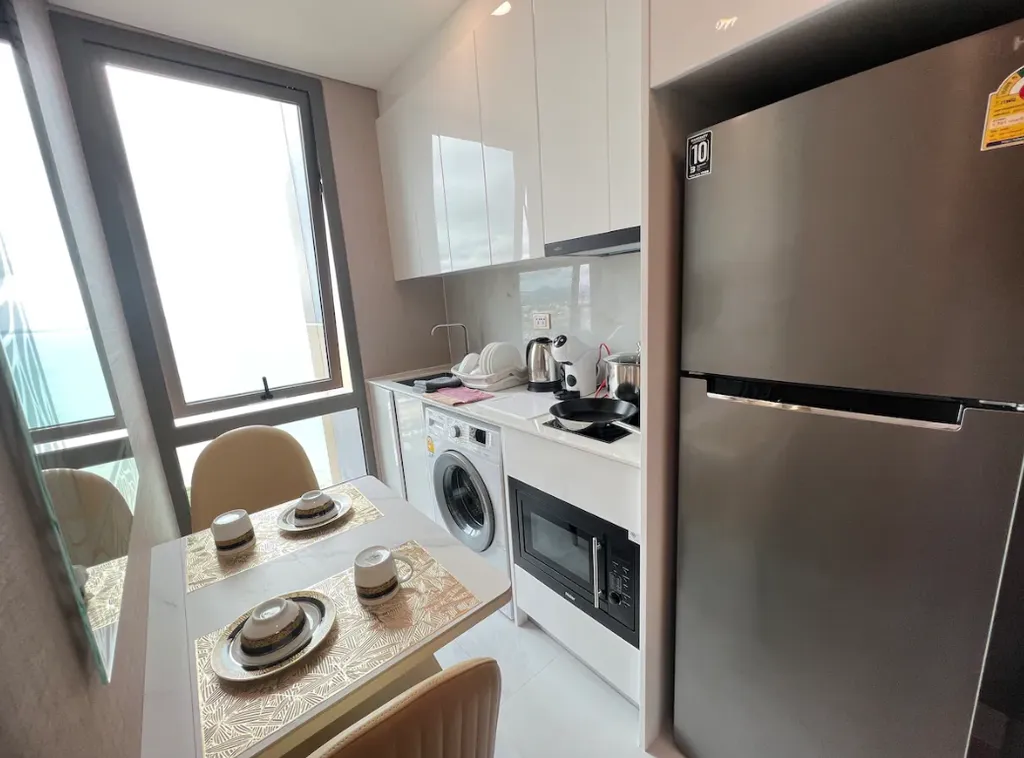 Copacabana Beach Jomtien Deluxe Sky Ocean 5383