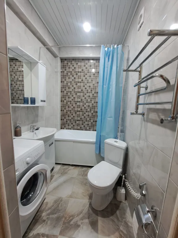 Около набережной