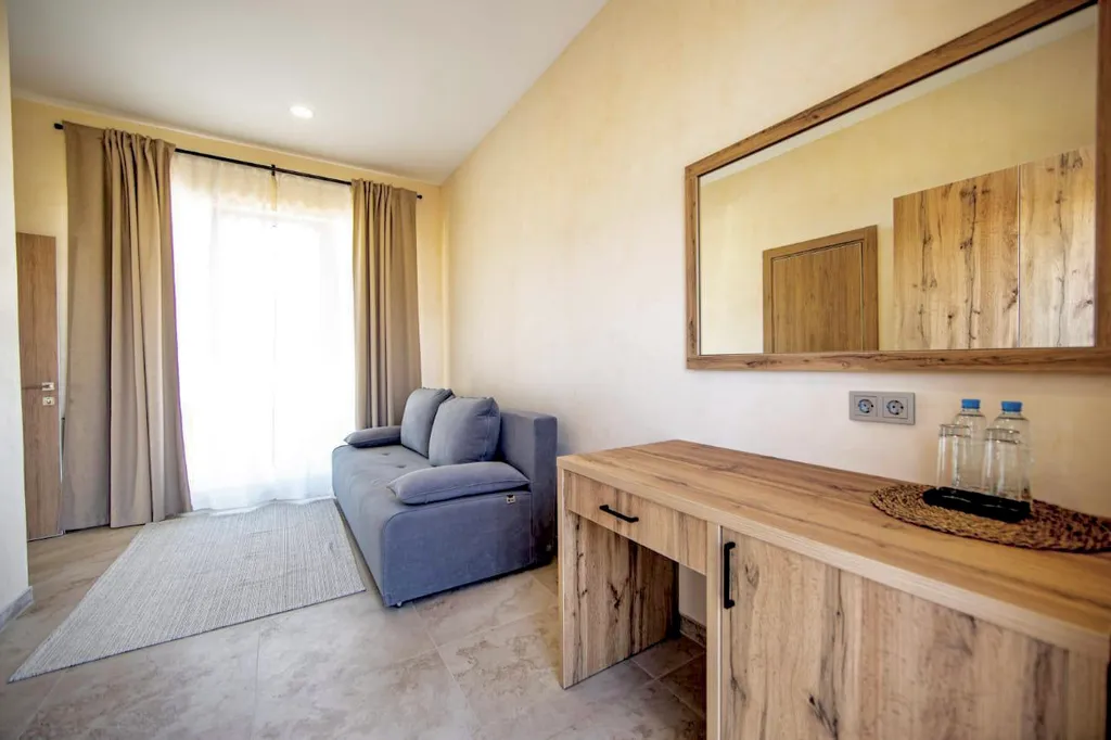 Квартира Комната — аренда посуточно в Оленевка