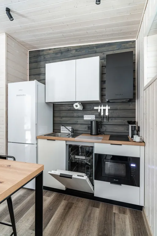 Коттедж 1-комнатный Дом — Светлое