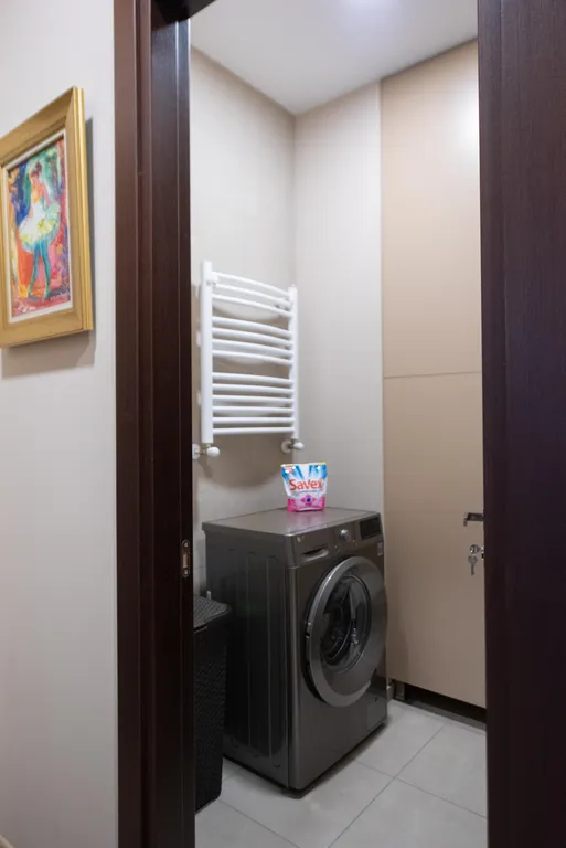 Квартира для семьи в комплексе с детскими площадками