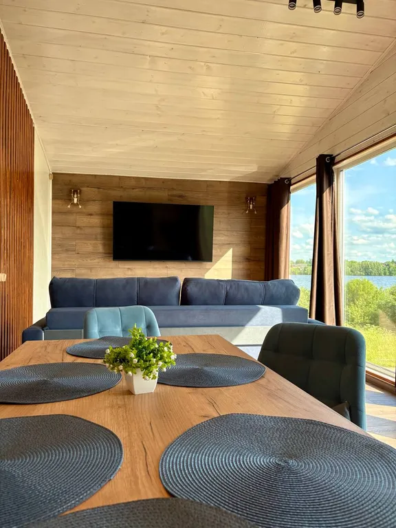 Коттедж Коттедж с видом на озеро Волго — Ланино