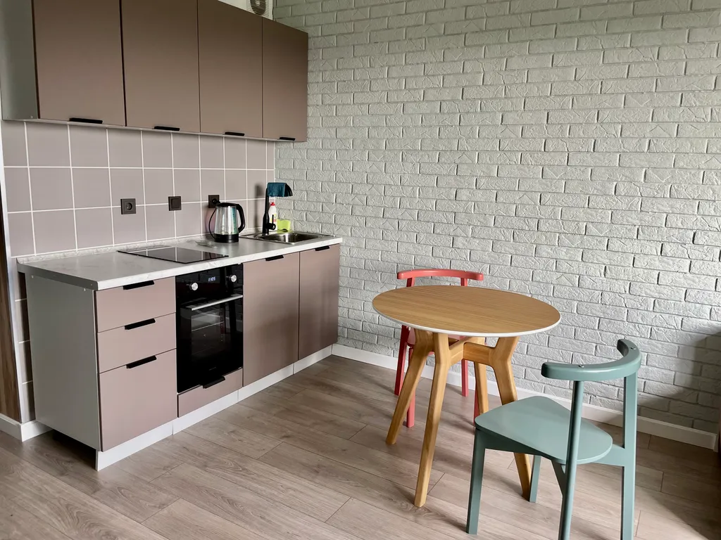 Студия с видом на реку