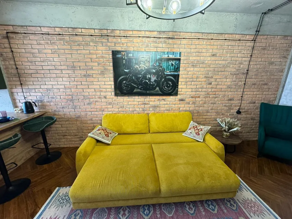 Шикарная квартира в лофт стиле, недалеко от моря со всеми удобствами