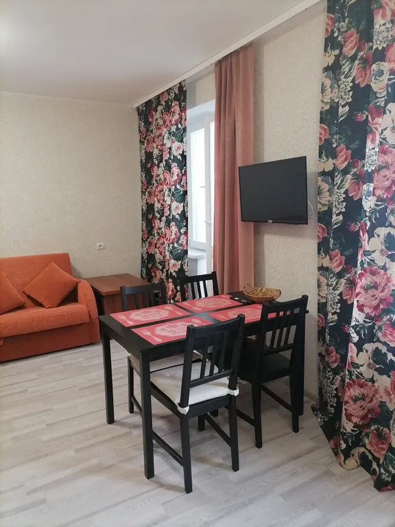 Уютная квартира студия на Нефтяниках