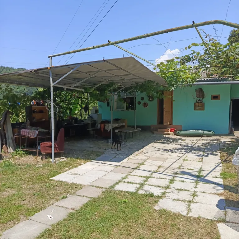 Комфортный дом с видом на горы