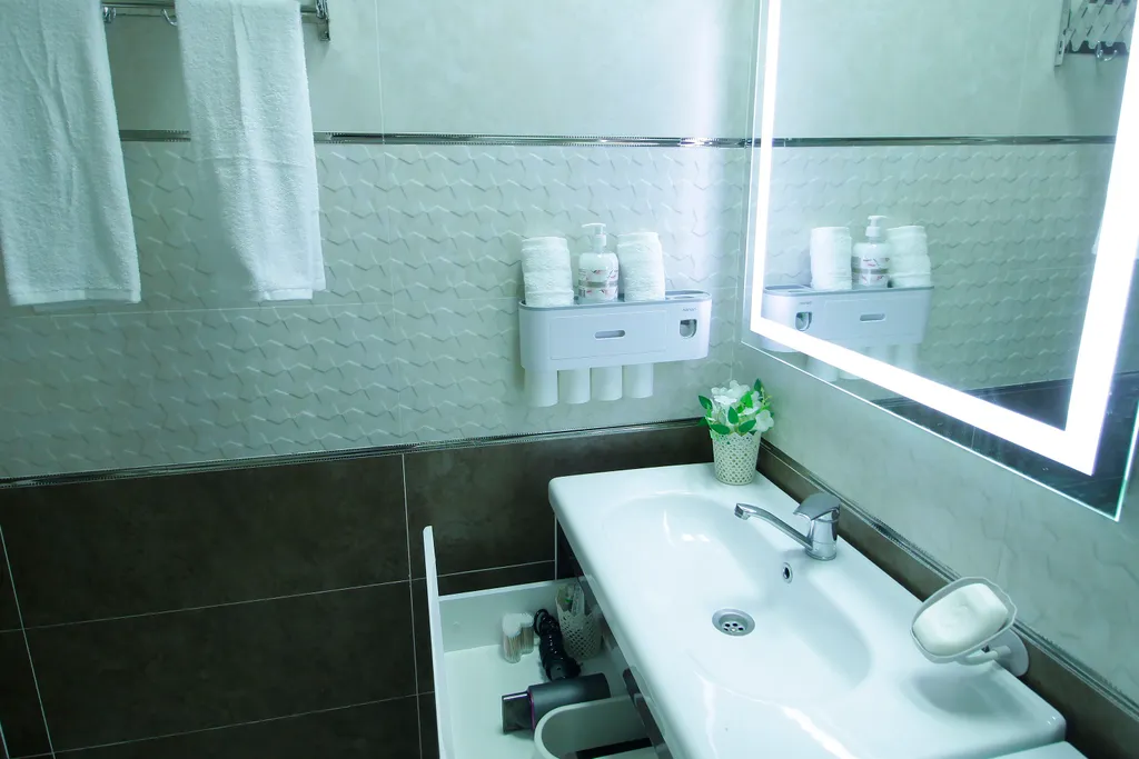 Светлая и уютная квартира в центре города Душанбе