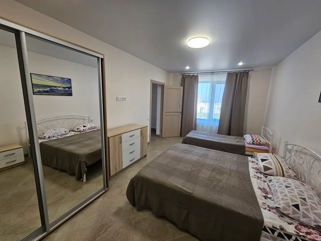 Коттедж Вилла "Таврида 107" на 7-11 персон — Новоотрадное