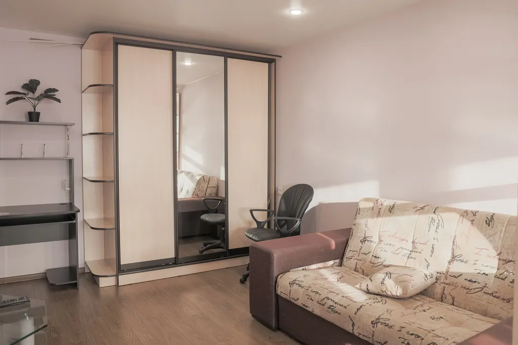 Однокомнатная рядом с НИИ Онкологии