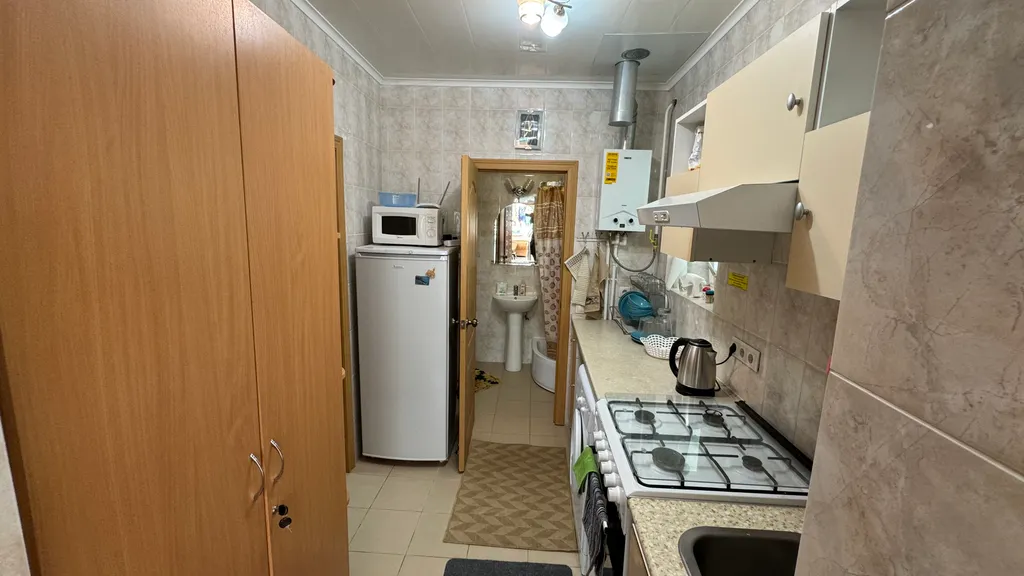 Комфортный дом и двор целиком под ключ без хозяина у моря Комильфо