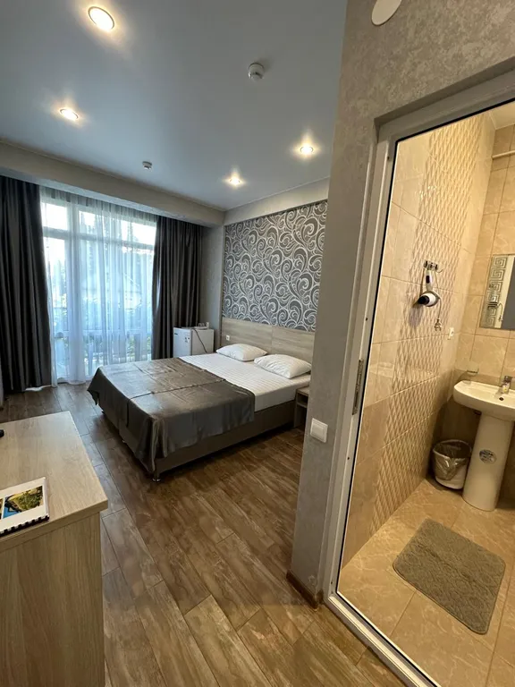 Квартира Номер двухместный с двухспаьной кроватью — аренда посуточно в Лоо