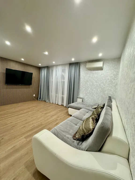 Просторная квартира для Большой Семьи в центре Сириуса — аренда посуточно в Сириус