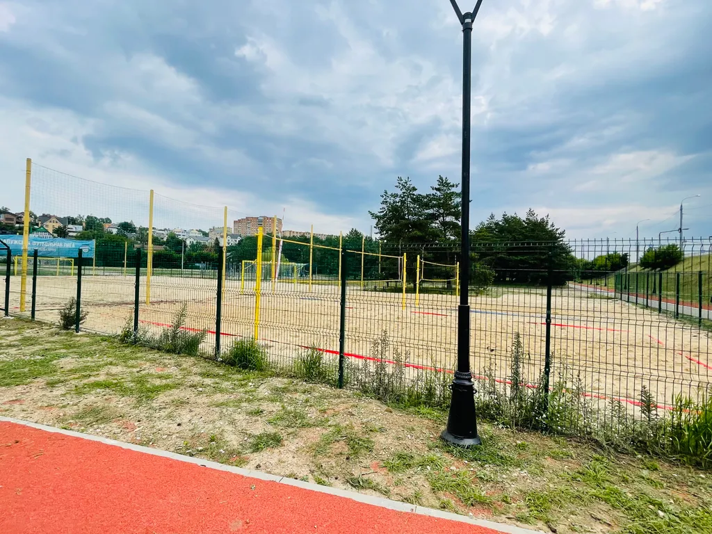 Уютный номер с выходом в сквер Волкова