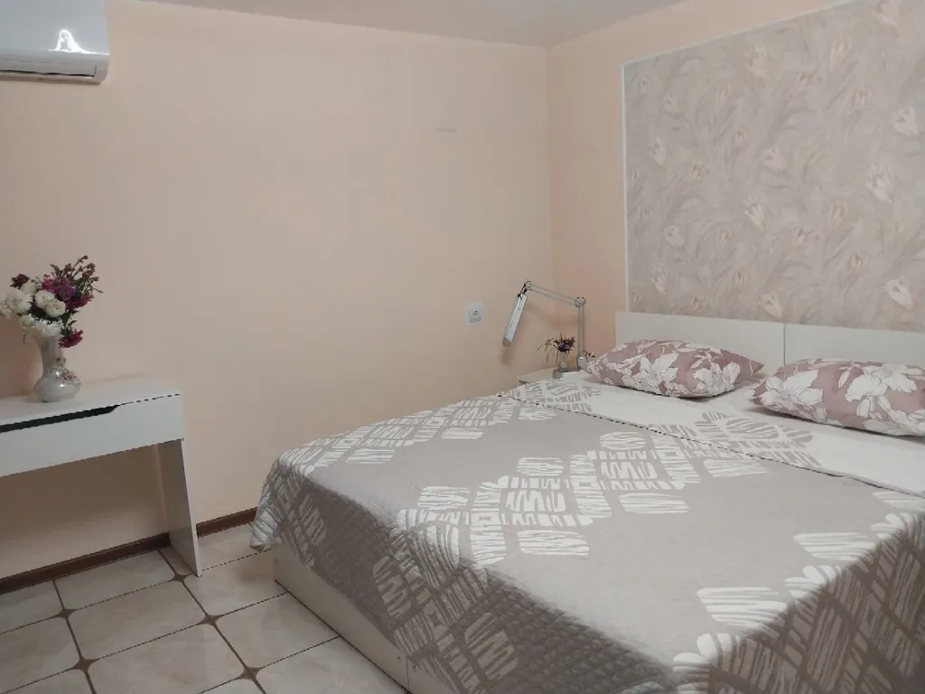 Уютный номер тип квартира сауна близ тр. М-4 парки Лога , Патриот