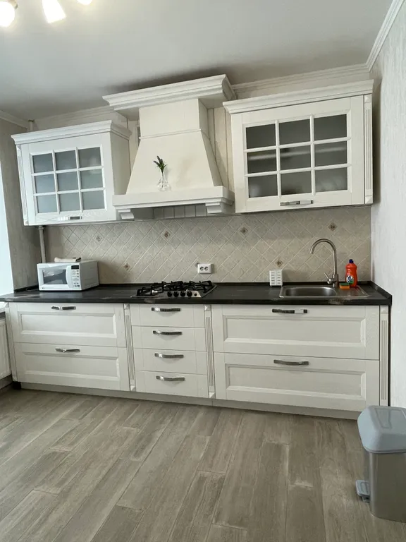 Великолепная квартира на улице фонарей в центре