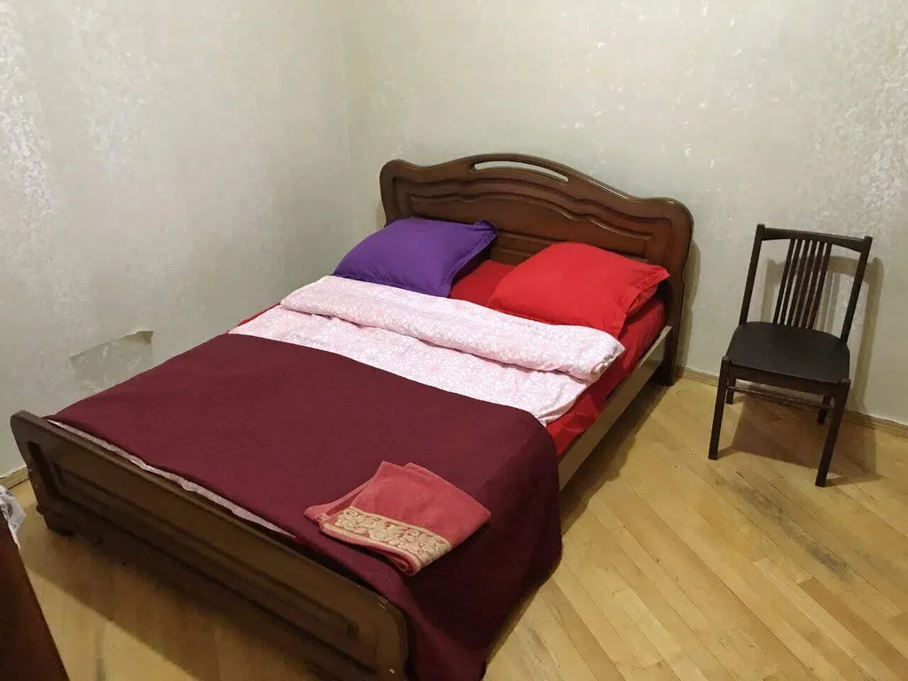 4-комнатная Квартира — аренда посуточно в Тбилиси