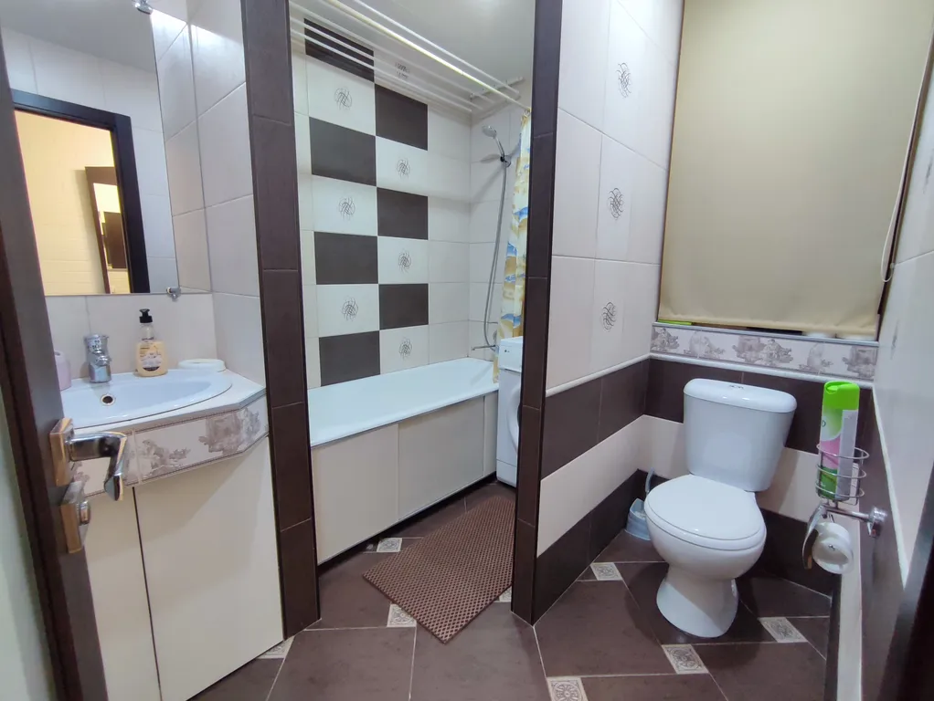 Апартаменты в самом центре (площадь победы, три штыка, амфитеатр)