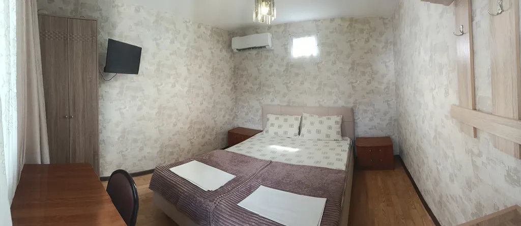 Улучшенный номер с 1 двуспальной кроватью