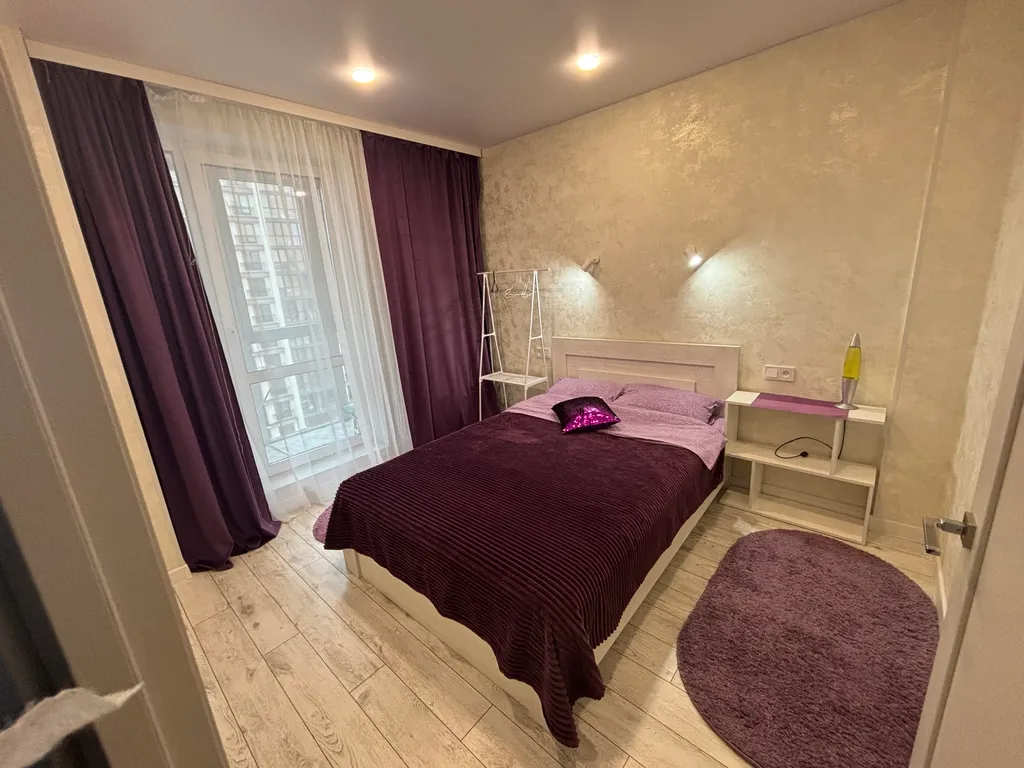 Новая 2-комнатная квартира с кондиционером в новом доме