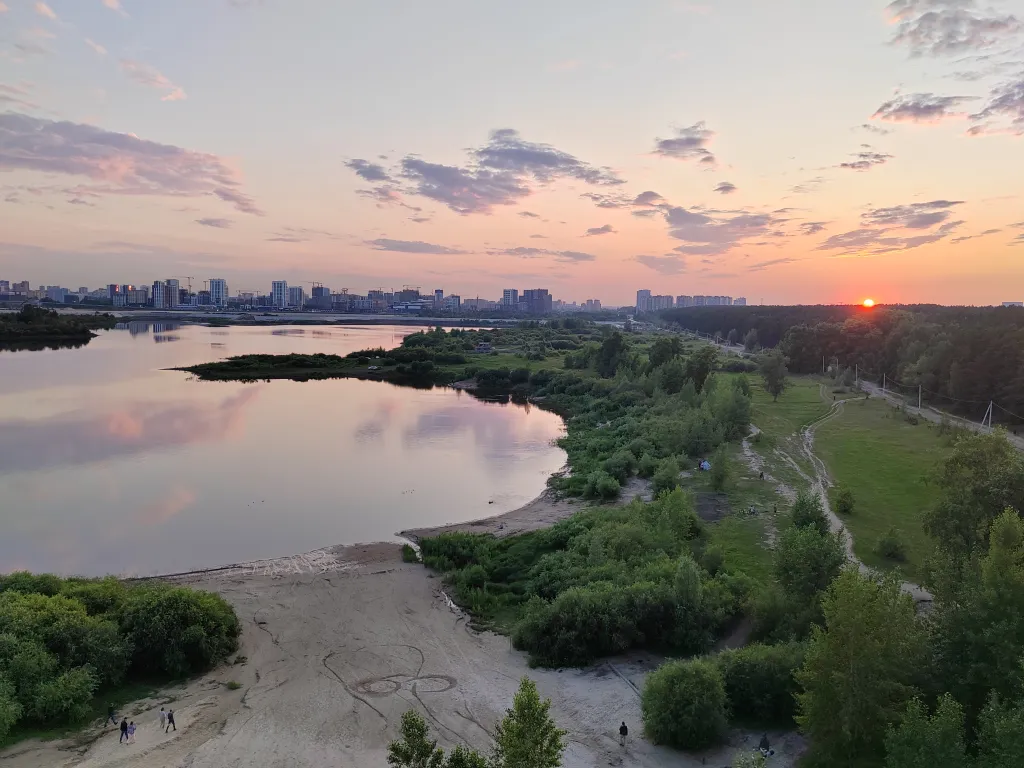 Квартира Квартира у озера — Тюмень