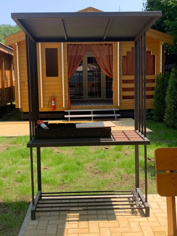 Дом с русской баней, банным чаном, бассейном