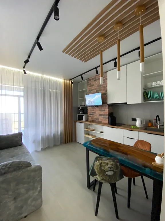 Апарт с видом на море и горы с подогреваемым бассейном и барбекю зоной