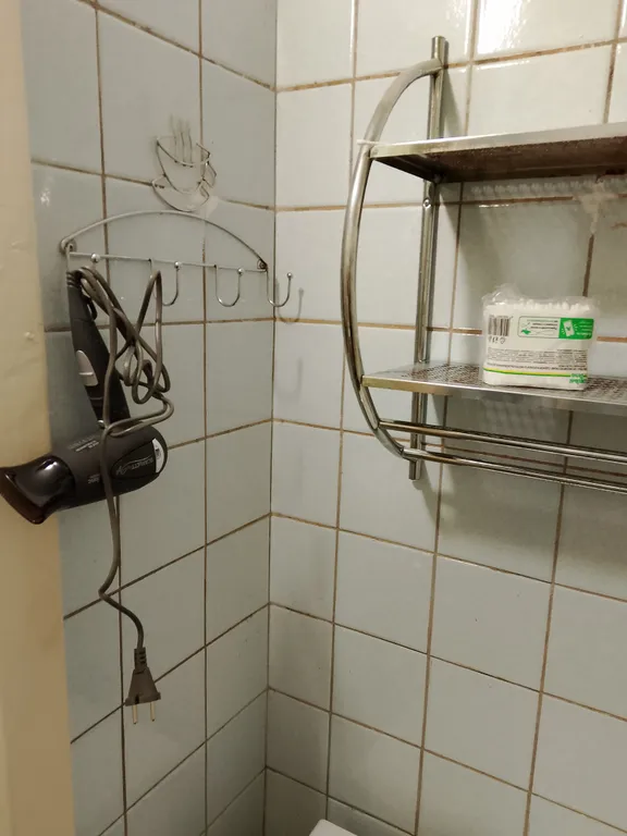 Удобная квартира в Центре, кухня 11 метров и большая открытая лоджия.