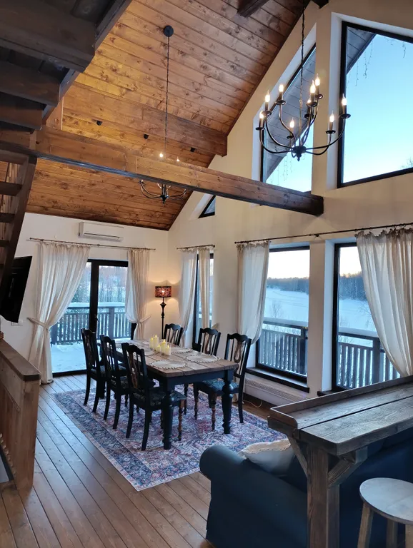 Коттедж Шале с сауной на берегу реки — аренда посуточно в Рыбинск