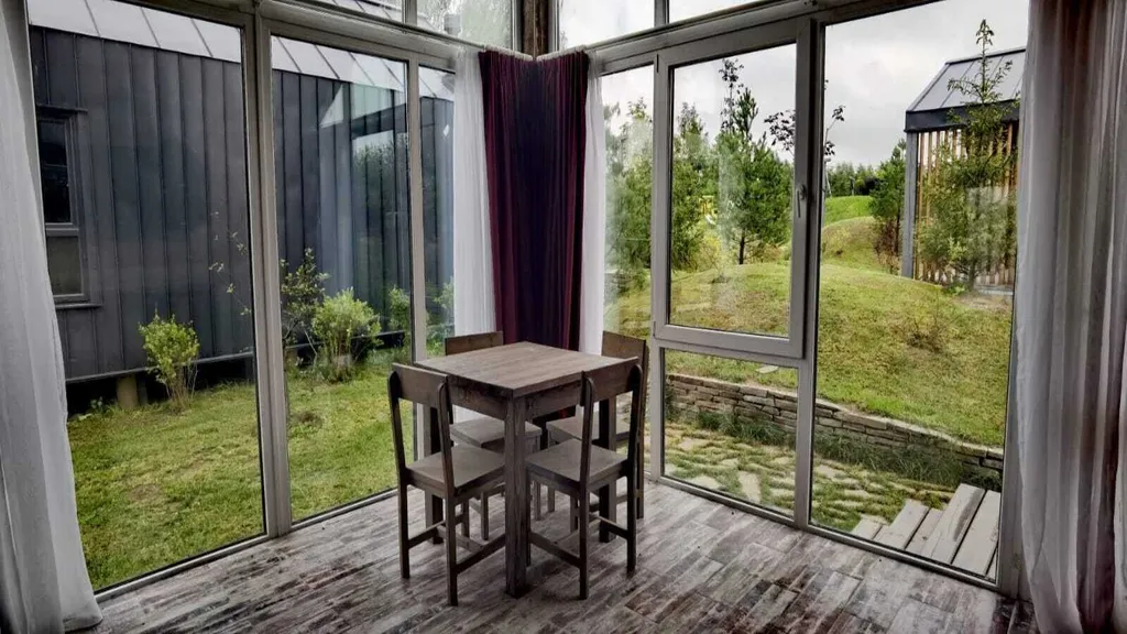 Уютный дом П-3 в окружении лесов и полей. Рядом д. Ф. Конюхова