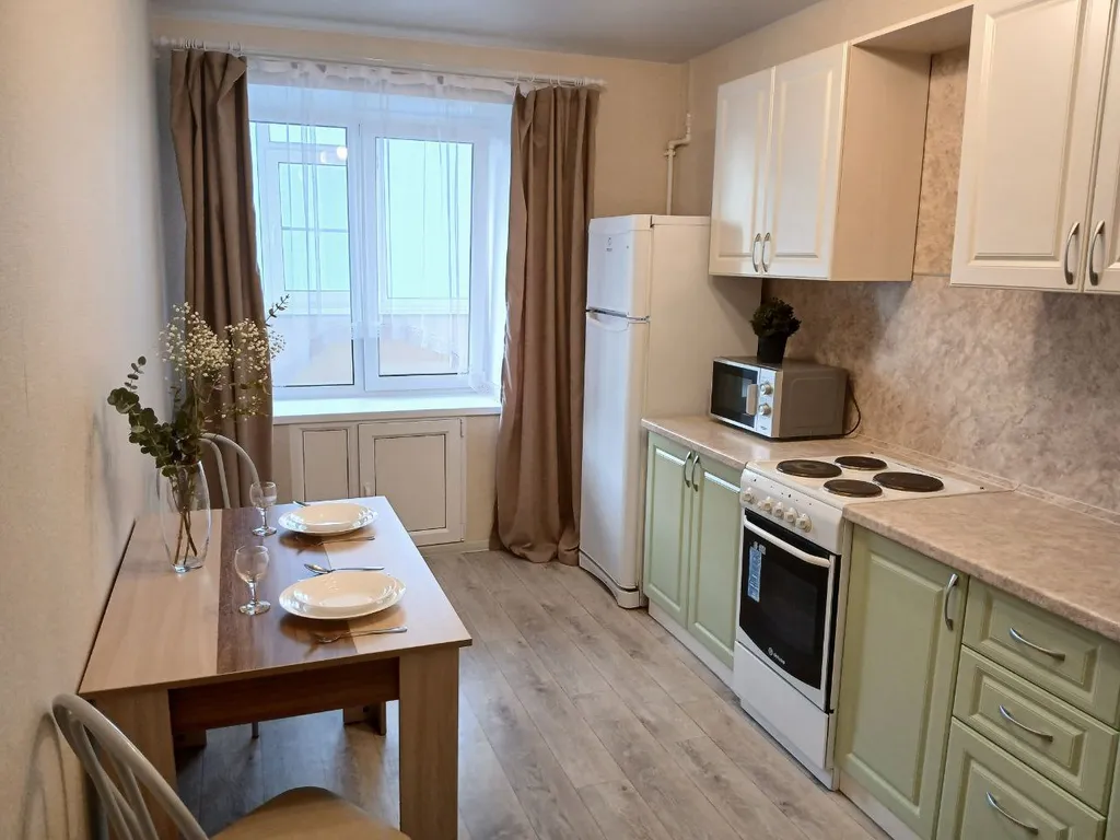 Уютная квартира на новгородской у дк пз