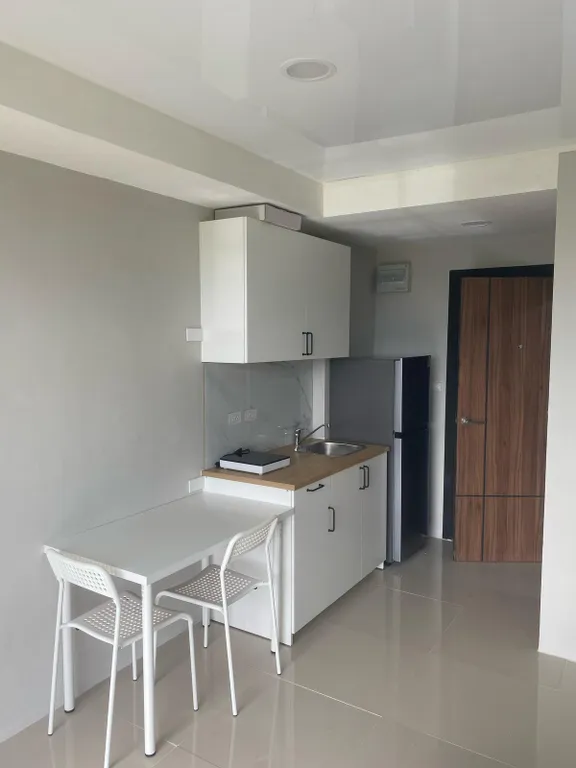 Студия в 15 минутах от моря