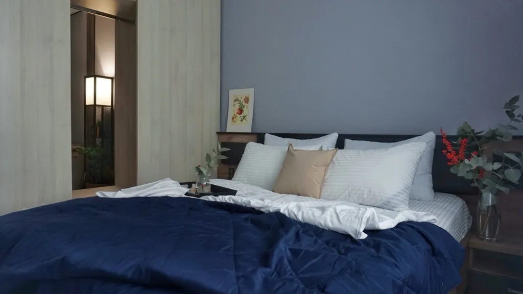 Стильная двушка с яркой кухней