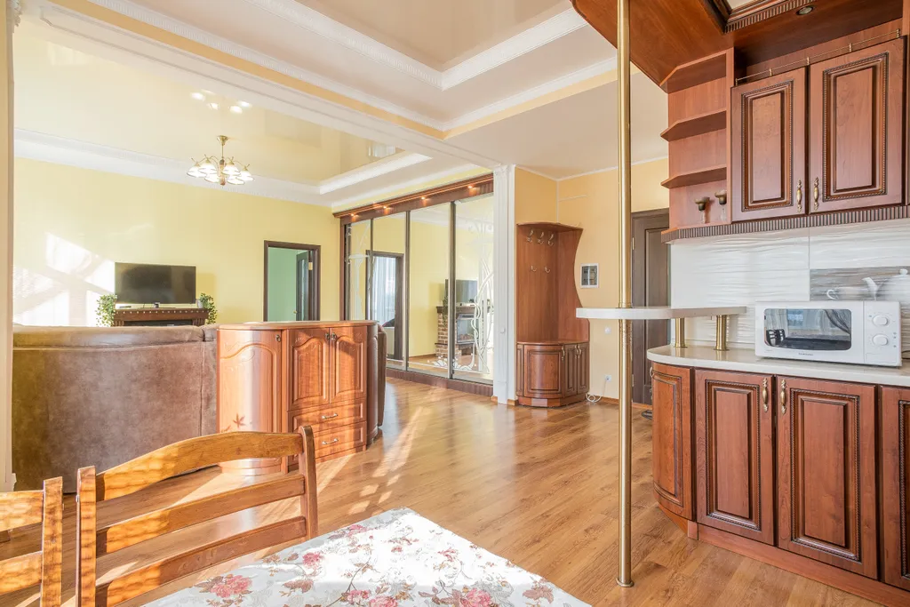 Квартира с прекрасным видом на горы и парк