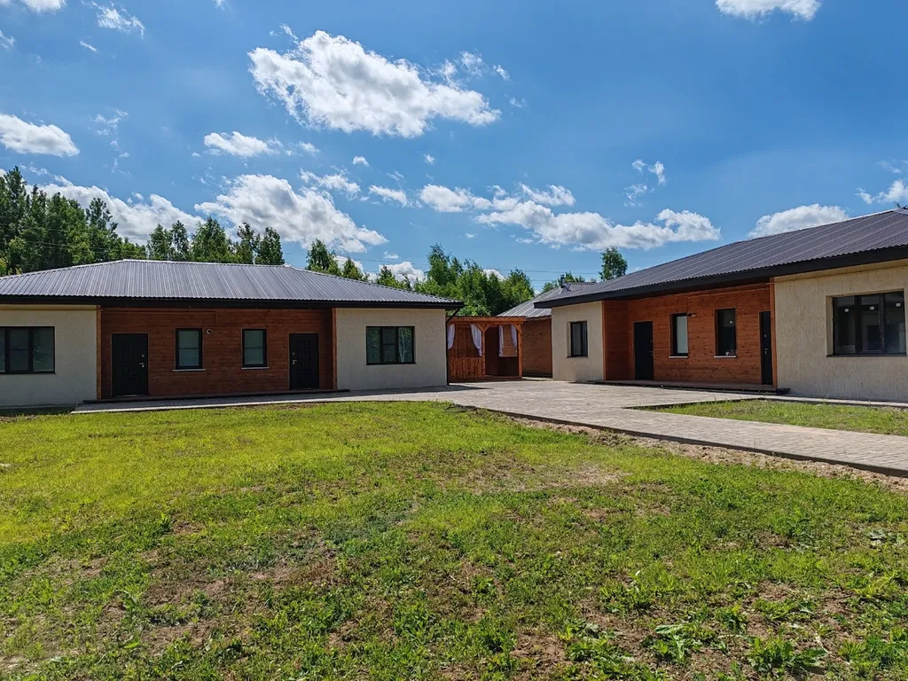 3-комнатные апартаменты в гостевом комплексе Лето