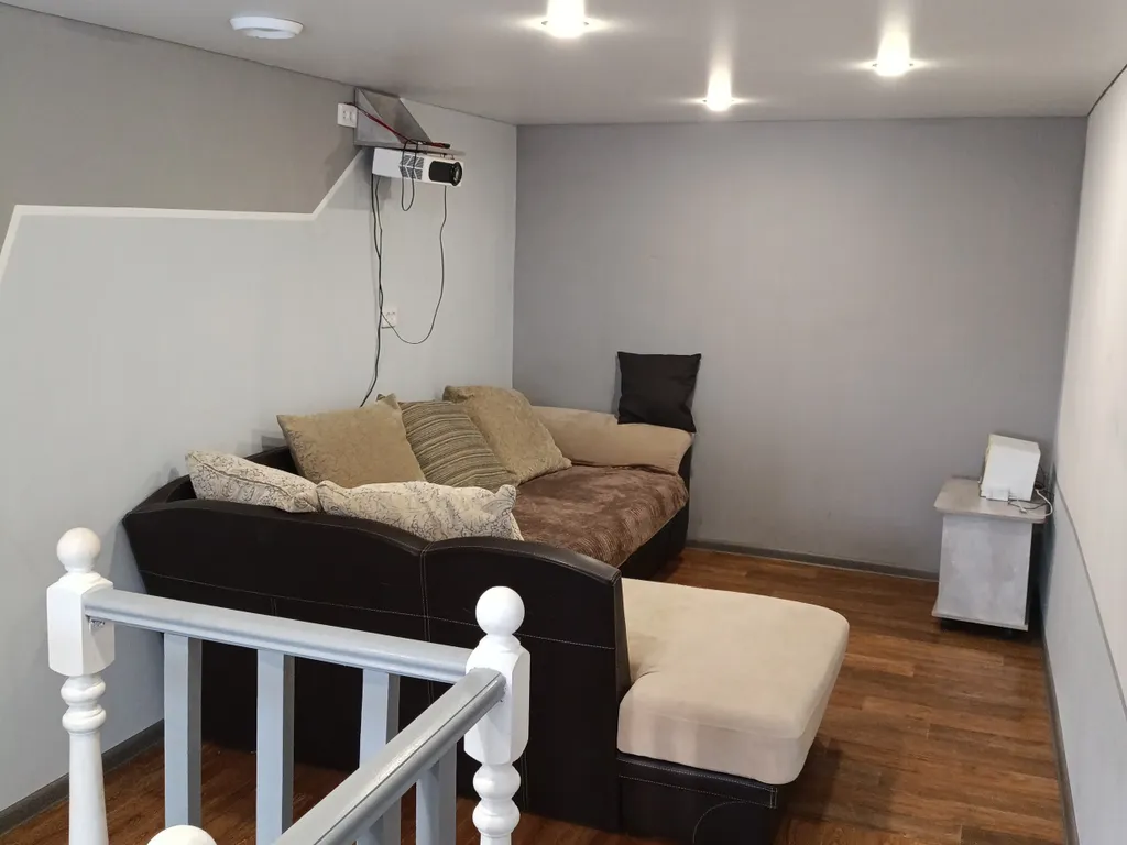 Домик на опушке леса