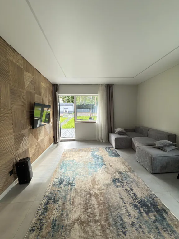 Дом в черте города