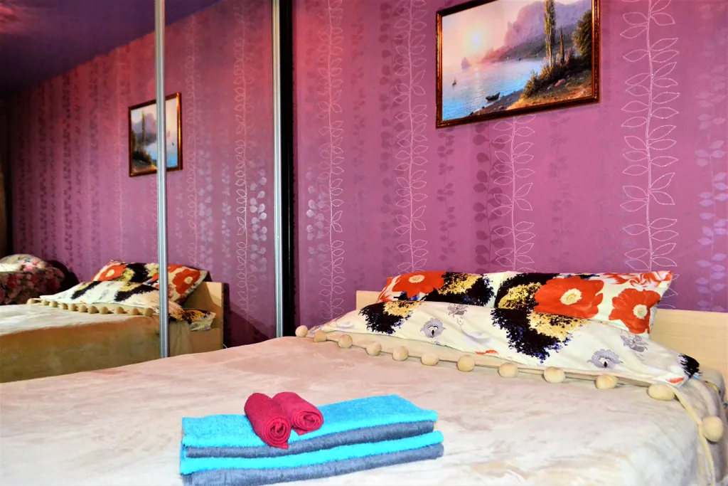 Комфортабельная двухкомнатная квартира у ресторана Аджика — аренда посуточно в Мурманск