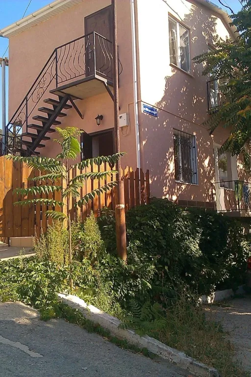 Коттедж Уютный домик с видом на море — аренда посуточно в Новый Свет