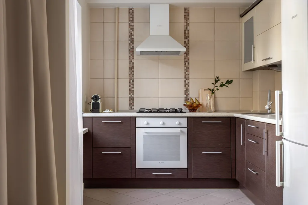 Квартира 3-комнатная квартира в историческом районe Амалиенау c балконом — Калининград