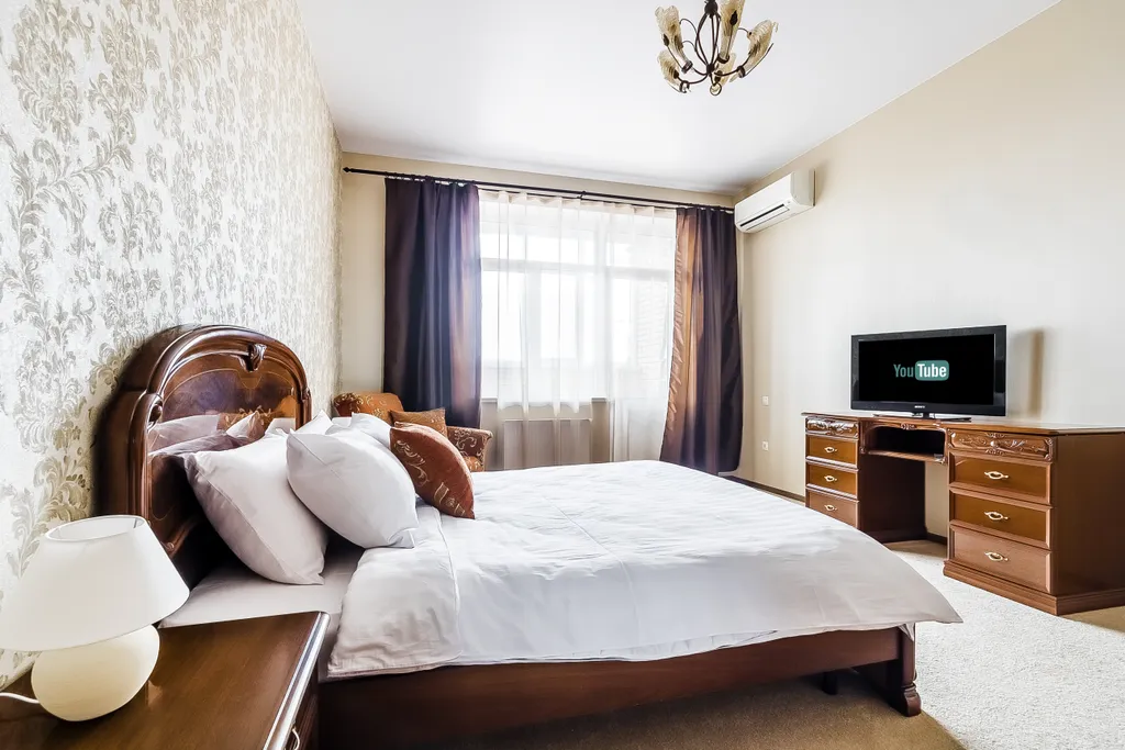 Квартира Квартира Огромный апартамент в центре, до 8 гостей, панорамный вид на город — Краснодар